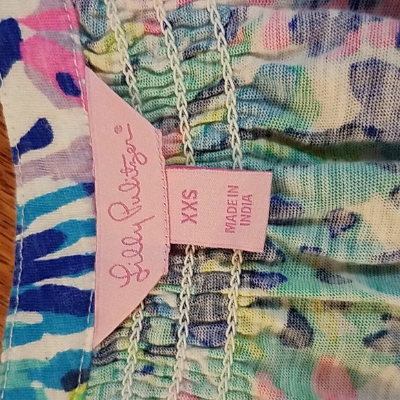 🔥🔥Lilly Pulitzer blouse with koozie - Picture 6 of 10
